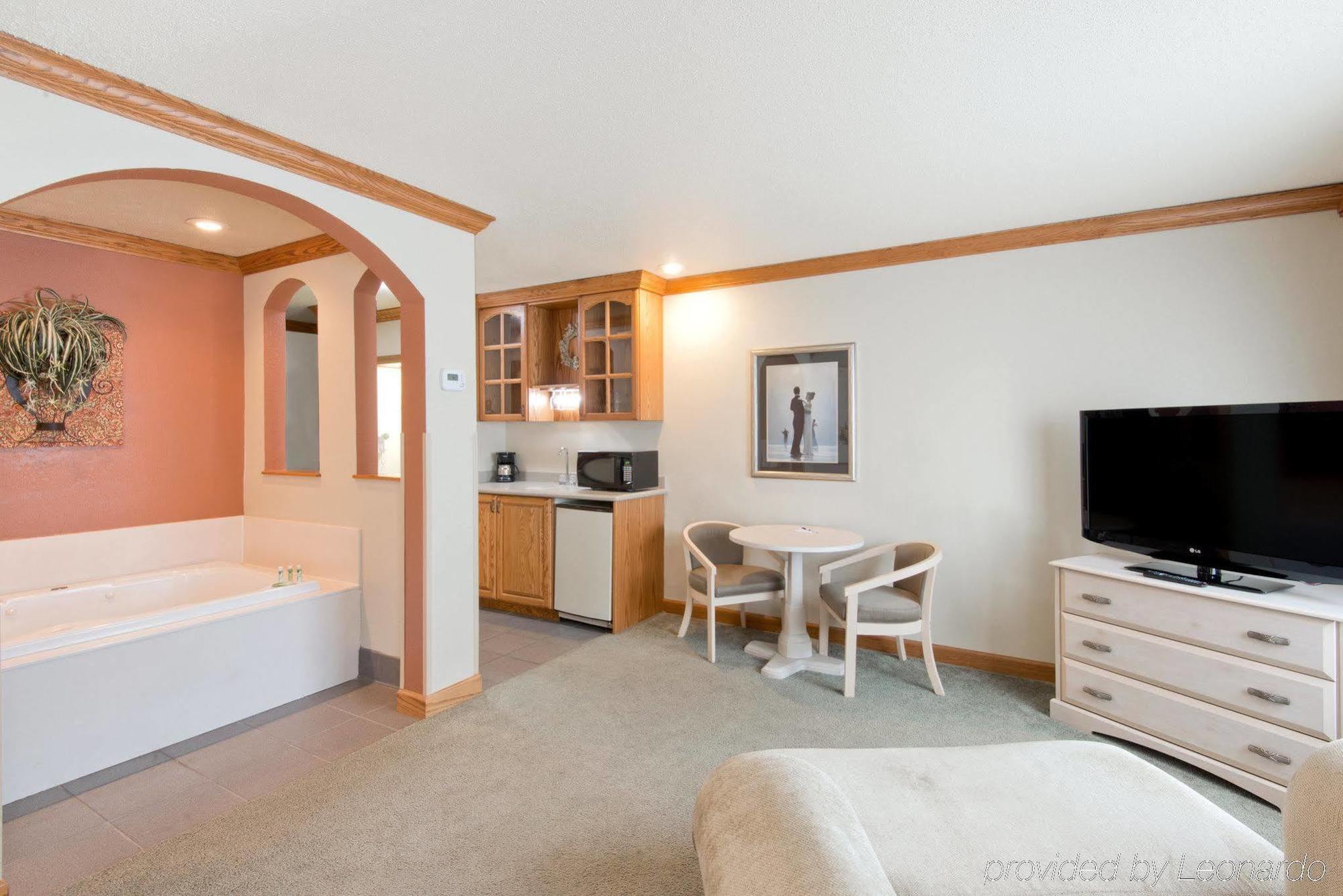 Holiday Inn Express & Suites North Platte By Ihg Экстерьер фото