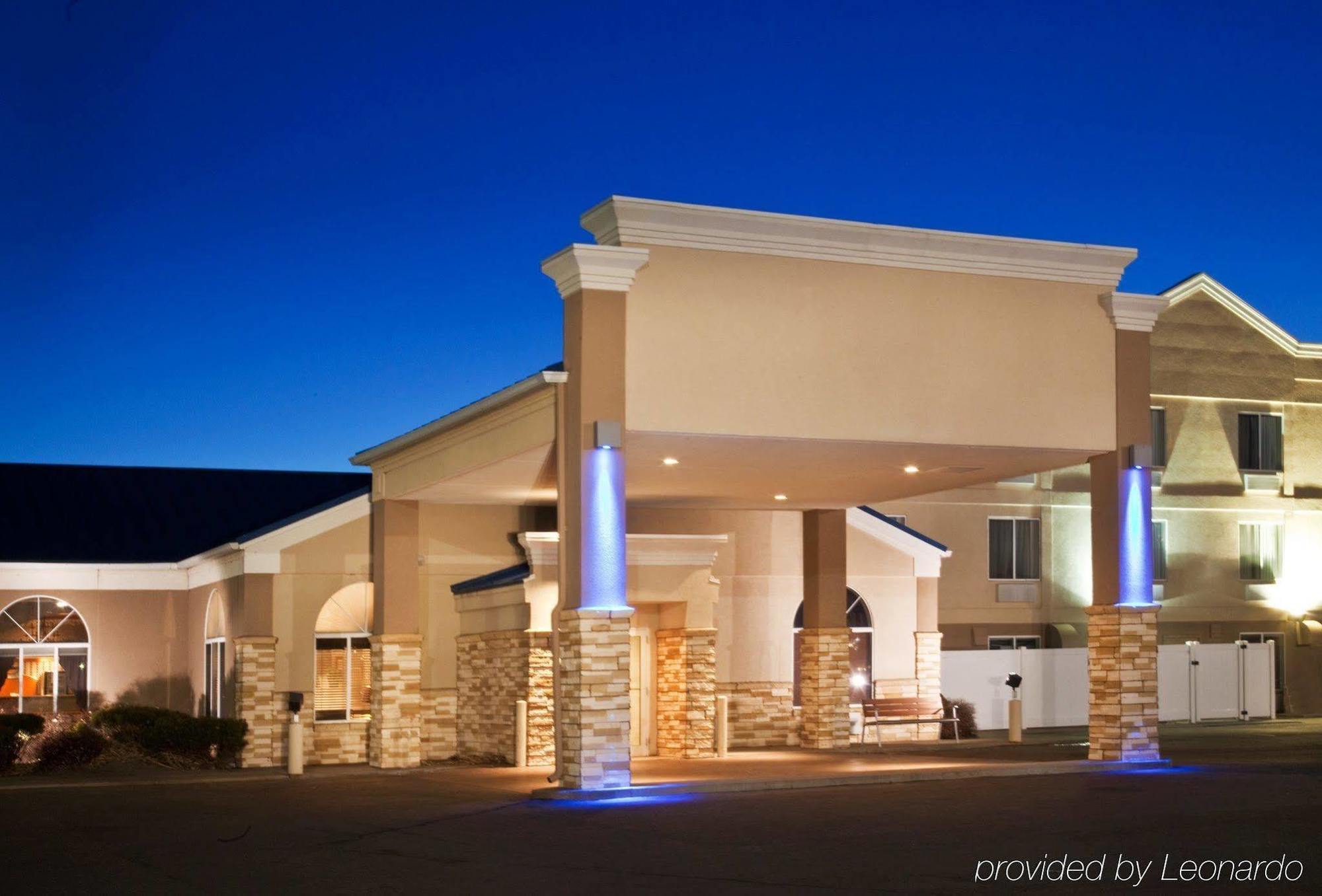 Holiday Inn Express & Suites North Platte By Ihg Экстерьер фото